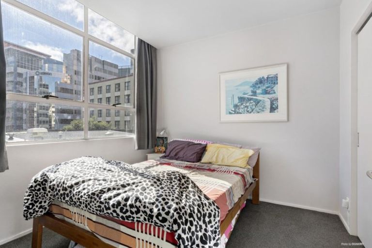 Photo of property in Hume House, 4/152 The Terrace, Wellington Central, Wellington, 6011