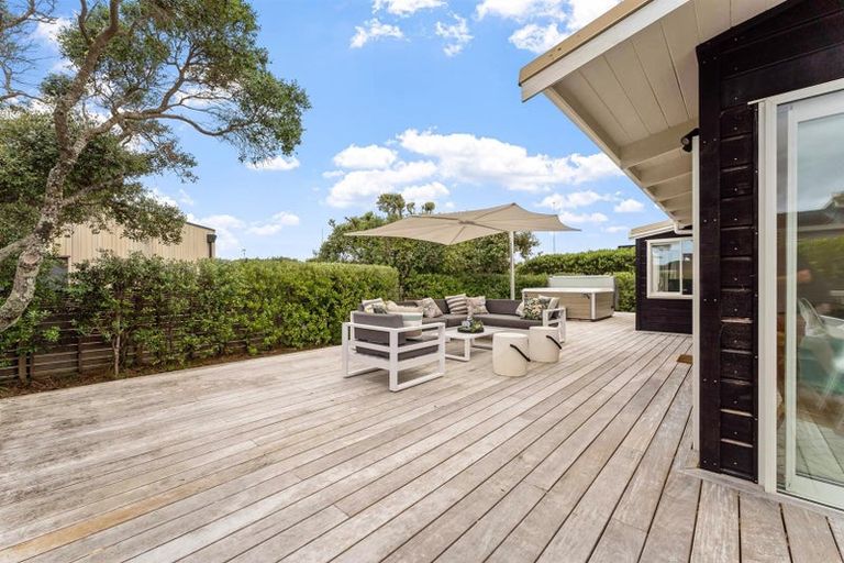 Photo of property in 25 Esme Grove, Omaha, 0986