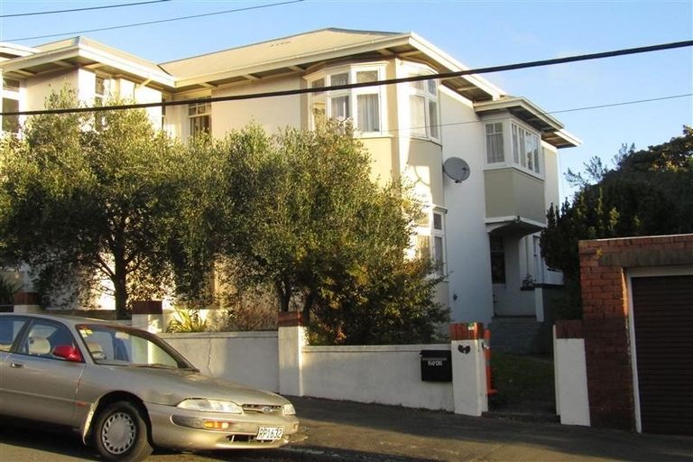 Photo of property in 44 Majoribanks Street, Mount Victoria, Wellington, 6011