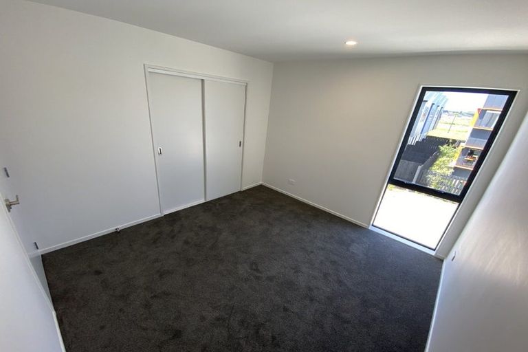 Photo of property in 11 Papa Takaro Lane, Flat Bush, Auckland, 2019