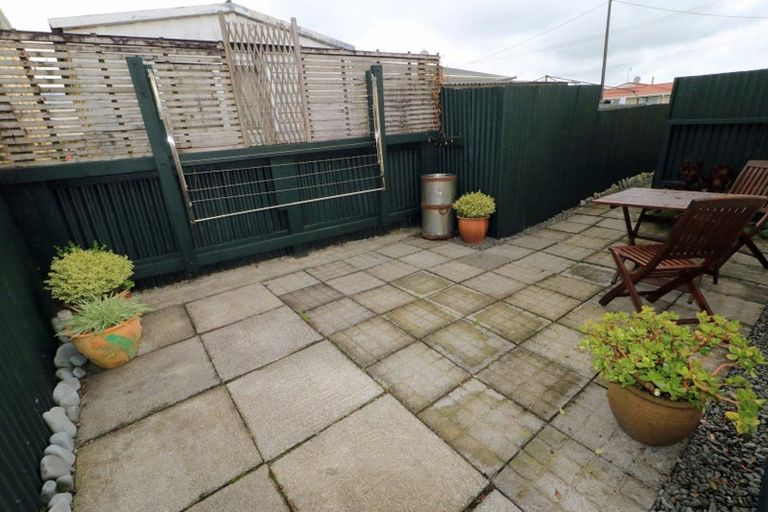 Photo of property in 38 London Street, Eltham, 4322