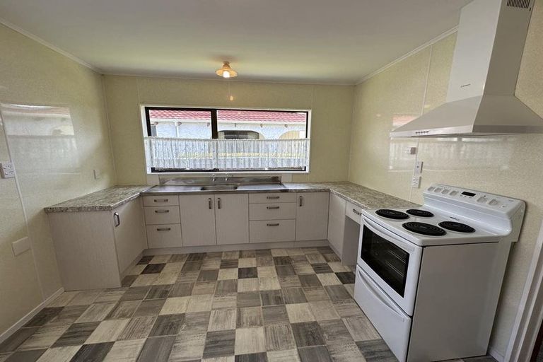 Photo of property in 63b Parata Street, Waikanae, 5036