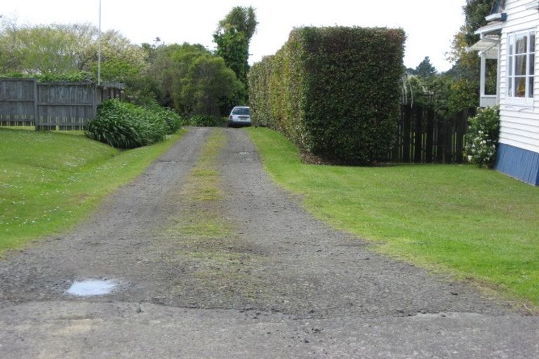 Photo of property in 185 Kauri Road, Whenuapai, Auckland, 0618