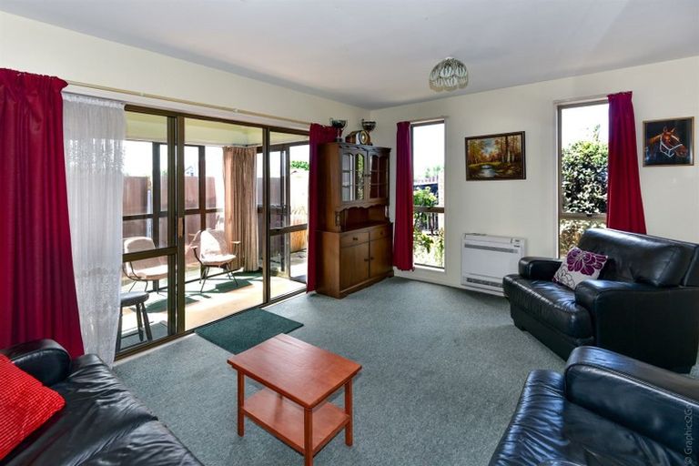 Photo of property in 1/166 Shaw Avenue, New Brighton, Christchurch, 8083