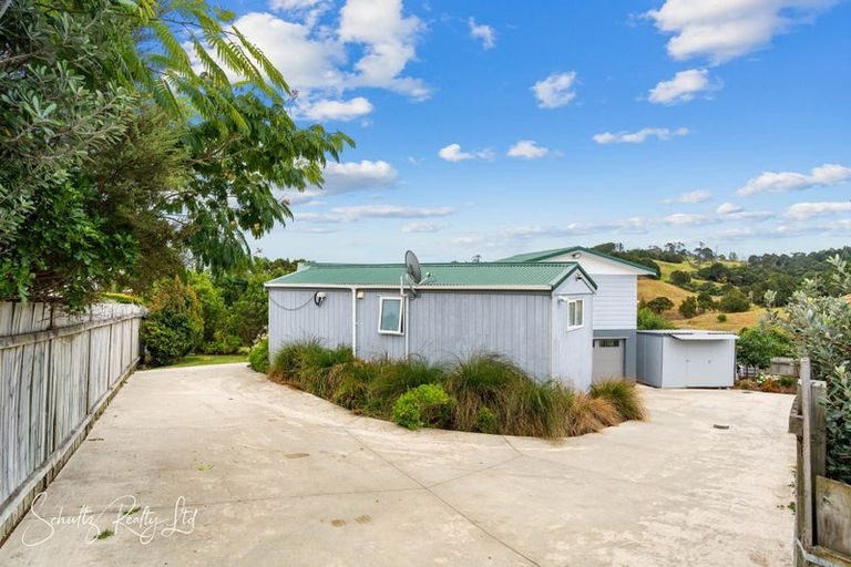Photo of property in 7 Hebe Lane, Maungaturoto, 0520