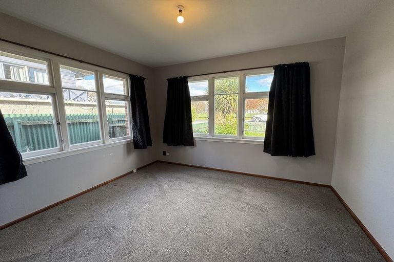 Photo of property in 588 Harewood Road, Harewood, Christchurch, 8051
