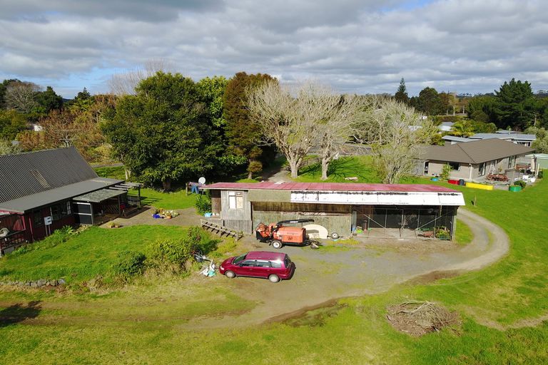 Photo of property in 17 Pickmere Lane, Kerikeri, 0230