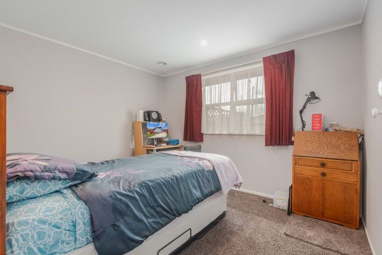 Photo of property in 9 Maire Street, Pahiatua, 4910