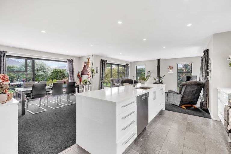 Photo of property in 89 Shepherd Avenue, West Melton, 7618