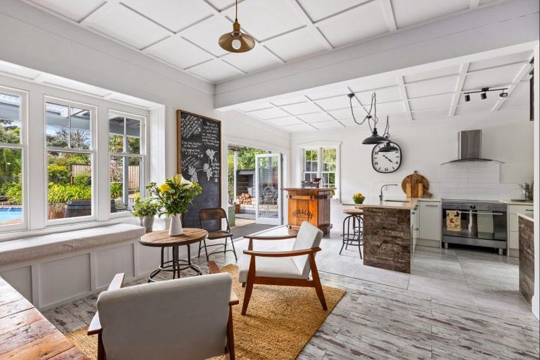 Photo of property in 2 Pinestead Reach, Stillwater, Silverdale, 0993