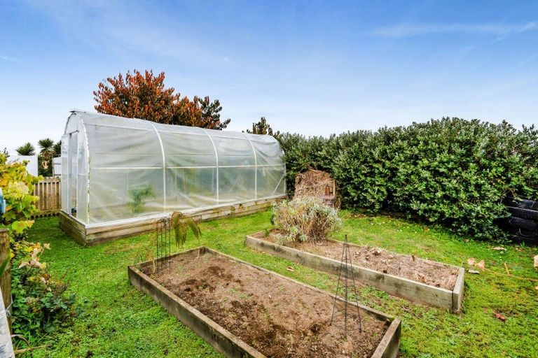 Photo of property in 5883 Mountain Road, Normanby, Hawera, 4673