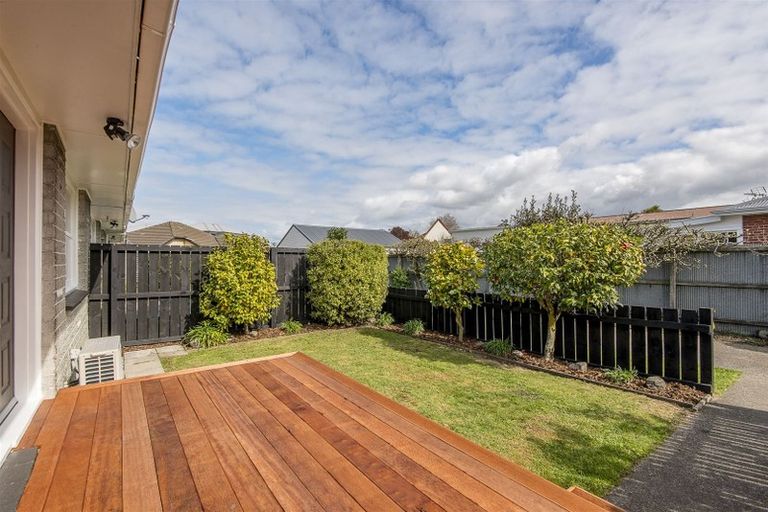 Photo of property in 2/108 Southampton Street, Sydenham, Christchurch, 8023