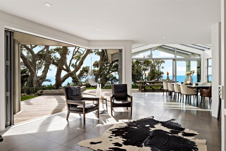 Photo of property in 43 Clifton Road, Hauraki, Auckland, 0622