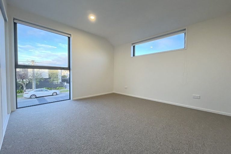 Photo of property in 2/45 Champion Street, Edgeware, Christchurch, 8013