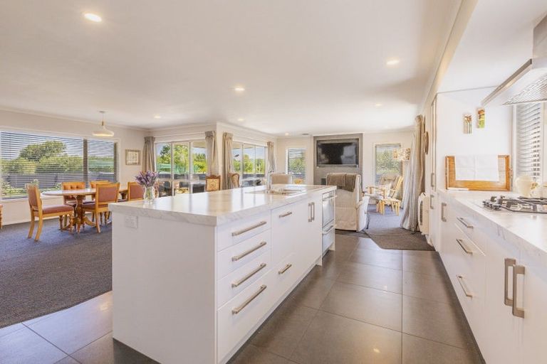 Photo of property in 106 Mount Herbert Road, Waipukurau, 4200