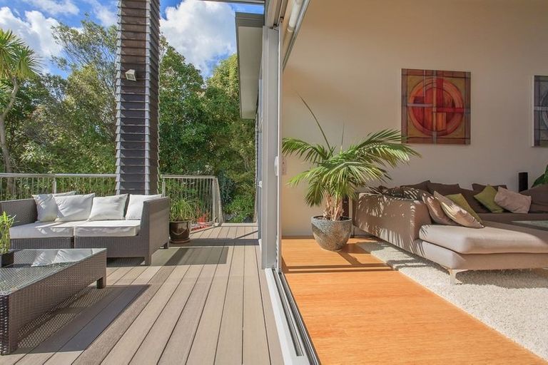 Photo of property in 59 Park Rise, Campbells Bay, Auckland, 0630