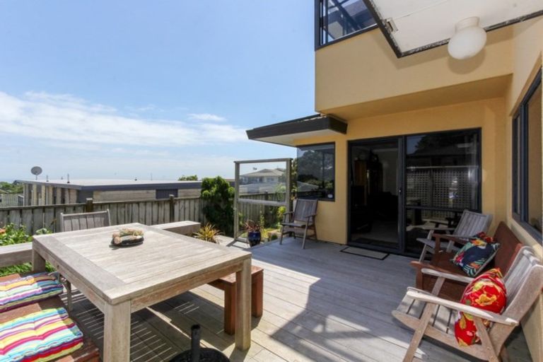 Photo of property in 20 Kellyville Heights, Merrilands, New Plymouth, 4312