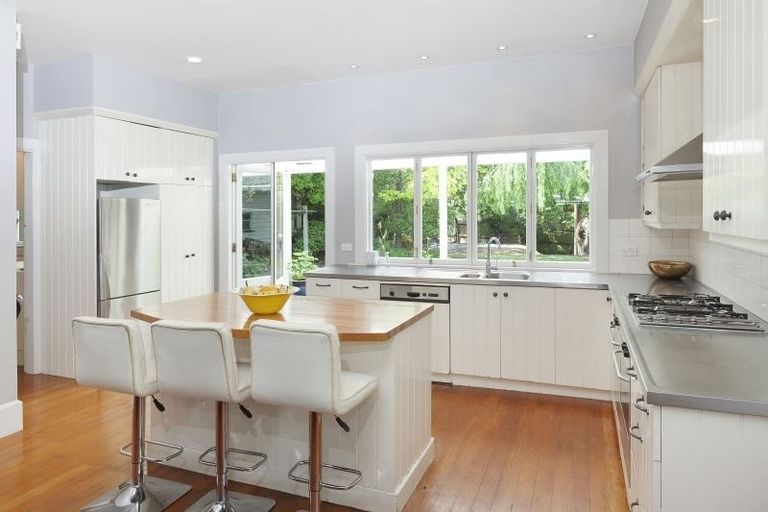 Photo of property in 32 Chapter Street, St Albans, Christchurch, 8052