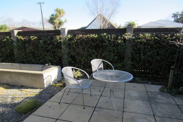 Photo of property in 2/22 Trafalgar Street, St Albans, Christchurch, 8014