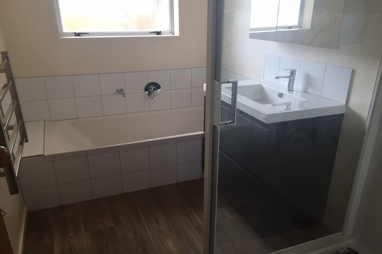 Photo of property in 54 Mersey Street, St Albans, Christchurch, 8014