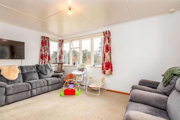 Photo of property in 40 Alfredton Road, Eketahuna, 4900