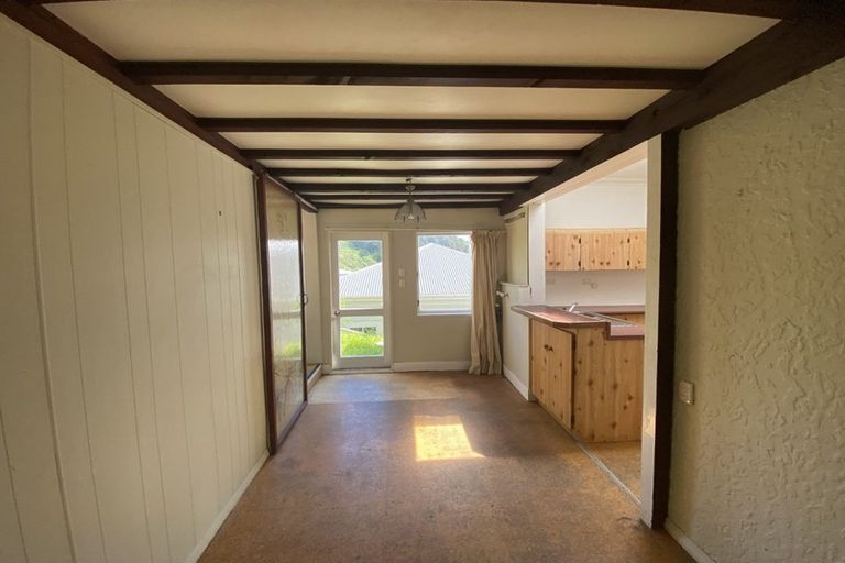 Photo of property in 37 Palliser Road, Roseneath, Wellington, 6011