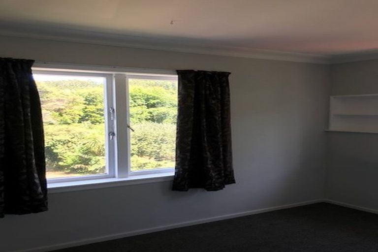 Photo of property in 3 Lancelot Road, Orewa, 0931