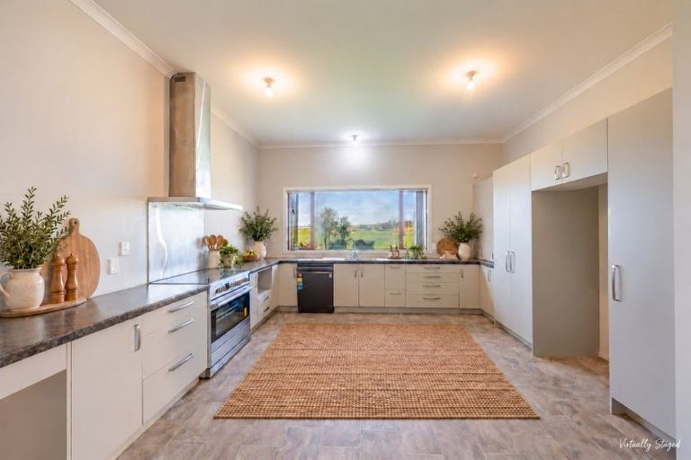 Photo of property in 36 Ellison Street, Otane, 4202