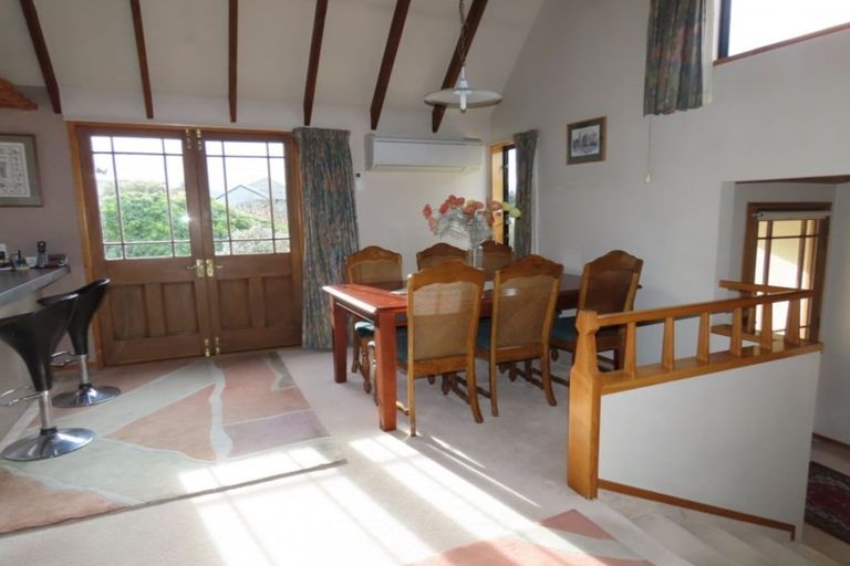 Photo of property in 1 Athenry Road, Bridge Hill, Alexandra, 9320