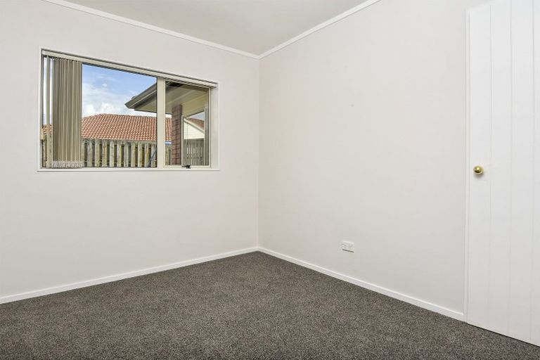 Photo of property in 45 Martin Jugum Lane, Ranui, Auckland, 0612