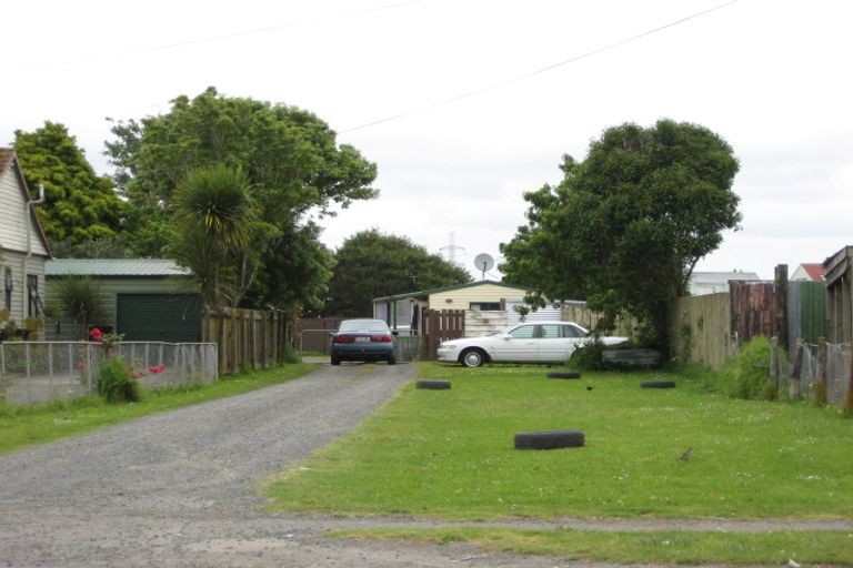 Photo of property in 19 Manuroa Road, Takanini, 2112