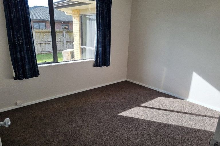 Photo of property in 14 Magellan Rise, Flagstaff, Hamilton, 3210