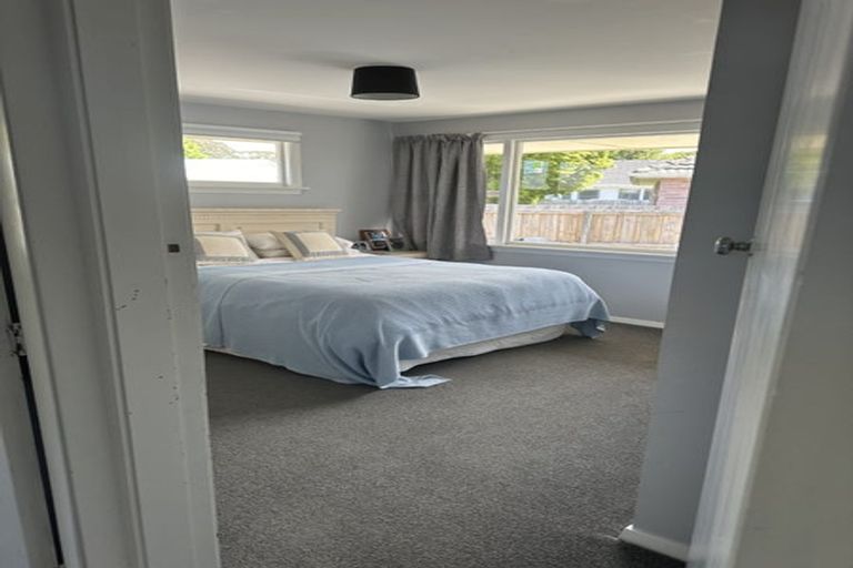 Photo of property in 16 Pimlico Place, Bishopdale, Christchurch, 8053