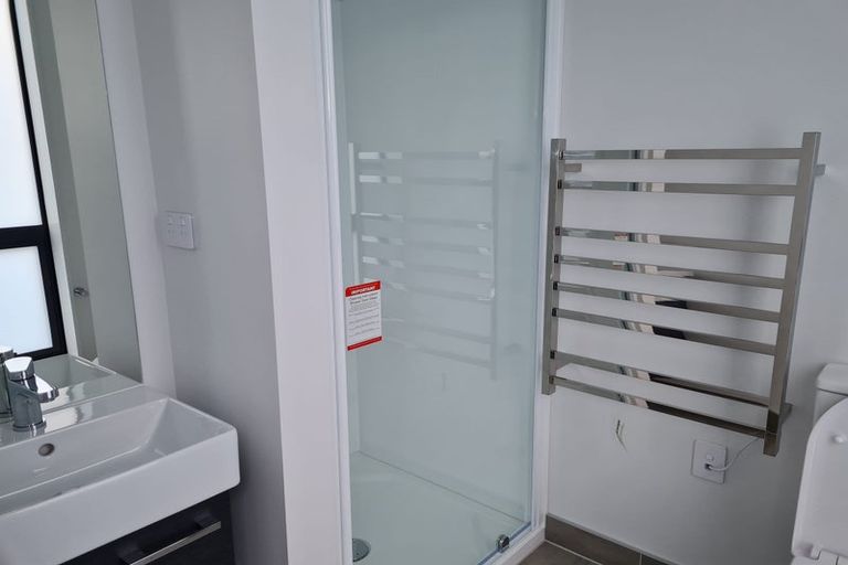 Photo of property in 2/3 Mamari Street, Rongotai, Wellington, 6022