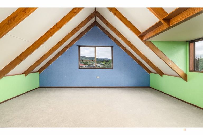 Photo of property in 14 Gorge Road, Waimate, 7924