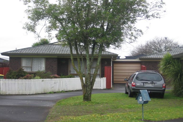 Photo of property in 2/14 King Edward Avenue, Papakura, 2110