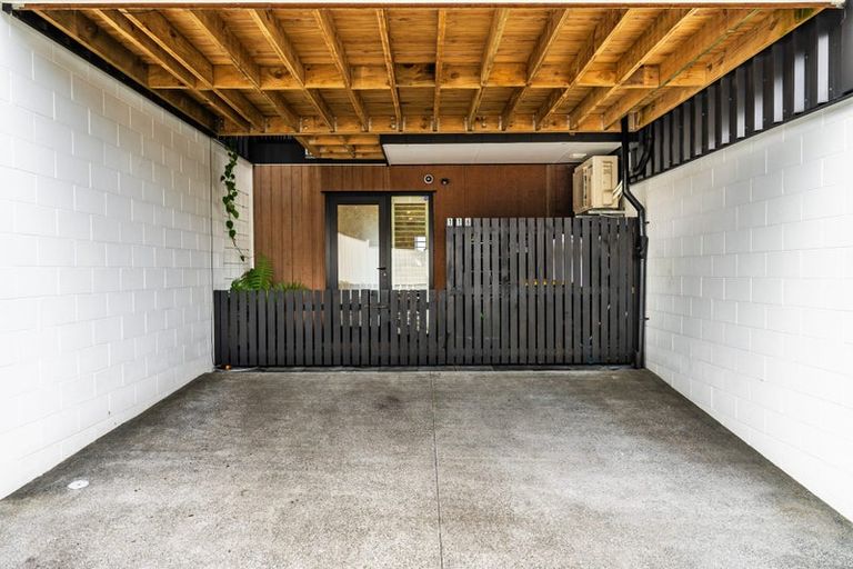 Photo of property in 116 Te Oneroa Way, Long Bay, Auckland, 0630