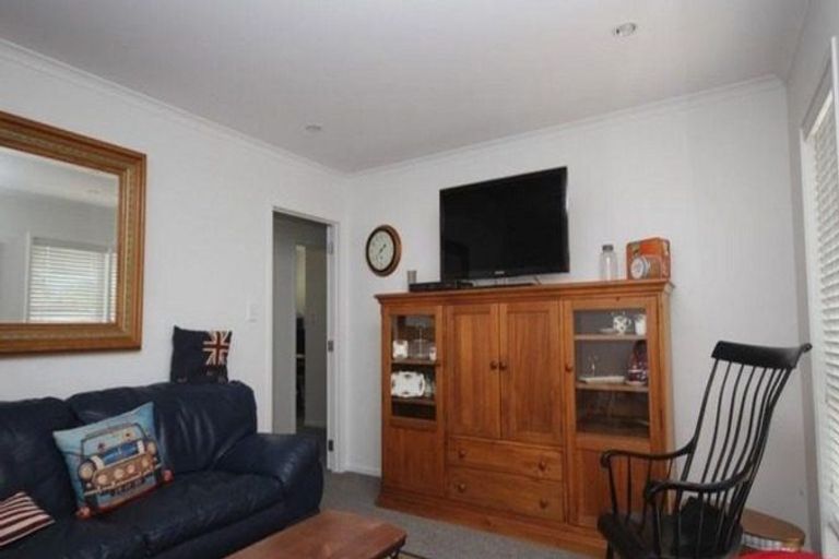 Photo of property in 8 Oliver Street, Warkworth, 0910
