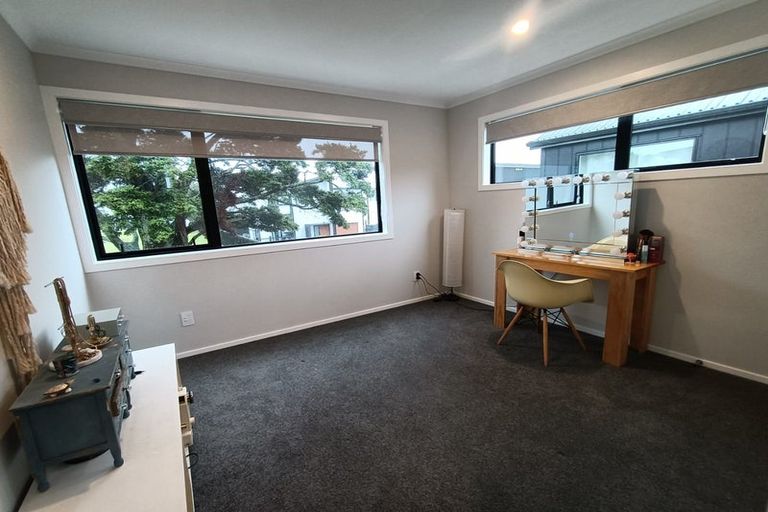 Photo of property in 72 Mawai Hakona Drive, Wallaceville, Upper Hutt, 5018