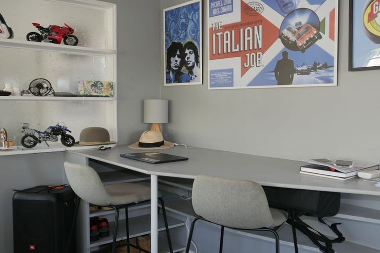 Photo of property in 9b Martin Road, Paraparaumu Beach, Paraparaumu, 5032