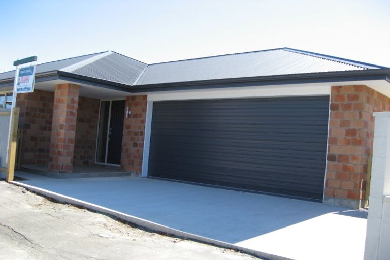Photo of property in 13 Lisava Avenue, Seaview, Timaru, 7910