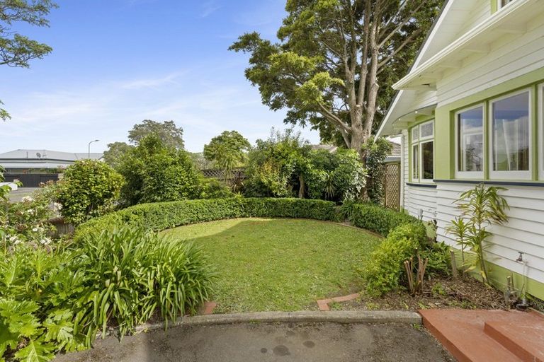 Photo of property in 20 Alfred Street, Roslyn, Palmerston North, 4414