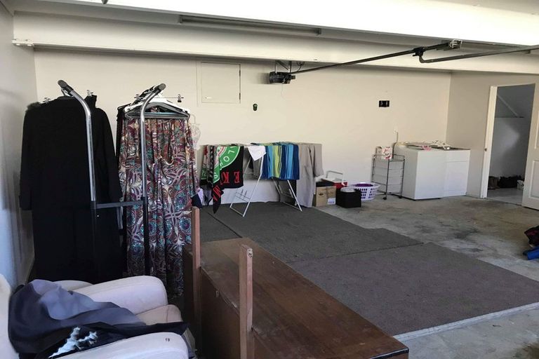 Photo of property in 13 Rewa Road, Three Kings, Auckland, 1024