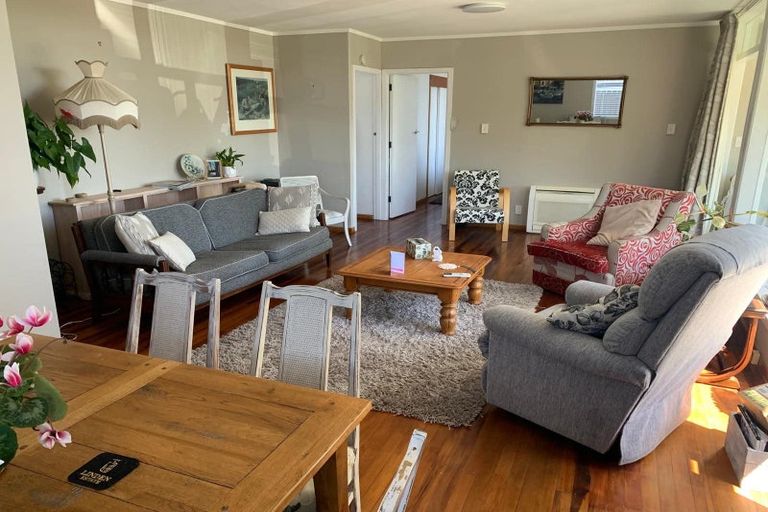 Photo of property in 58b Aorangi Road, Paraparaumu, 5032