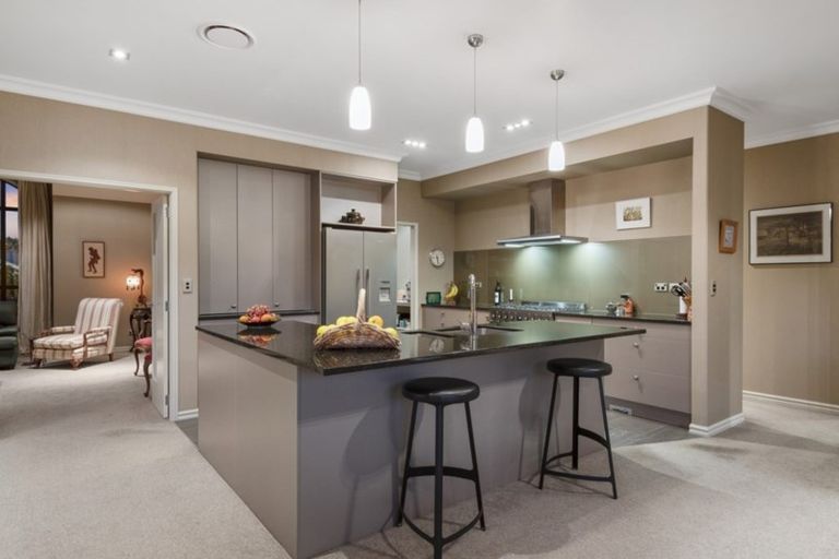 Photo of property in 23 Inglewood Place, Bethlehem, Tauranga, 3110