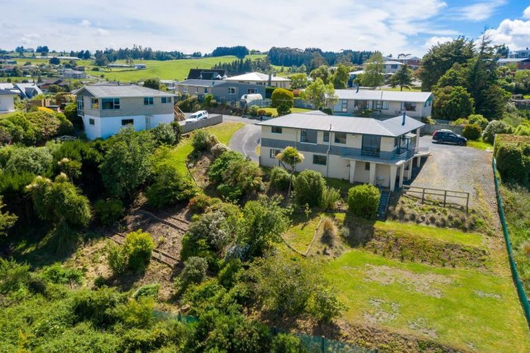 Photo of property in 15 Saint Andrew Place, Balclutha, 9230