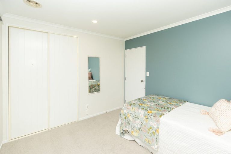 Photo of property in 1 San Clemento Way, Rototuna, Hamilton, 3210