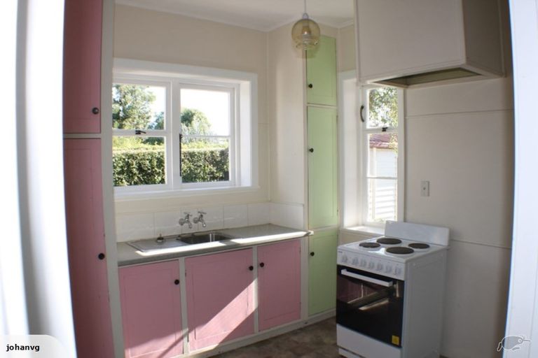 Photo of property in 11 Coopers Road, Dallington, Christchurch, 8061