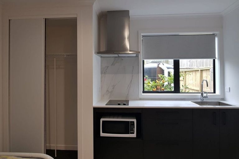 Photo of property in 9 Yulia Road, Flat Bush, Auckland, 2016