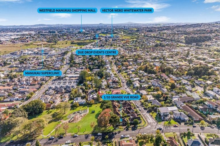 Photo of property in 1/10 Grande Vue Road, Hillpark, Auckland, 2102